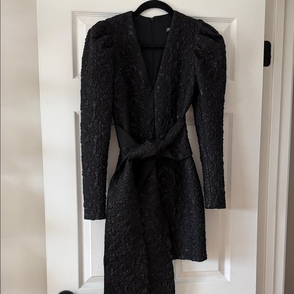 Zara Black Weave Textured Mini Dress